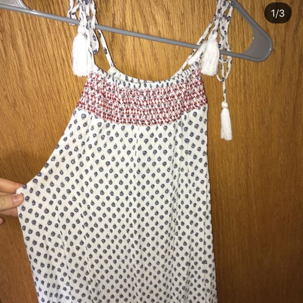 Old Navy tank top!